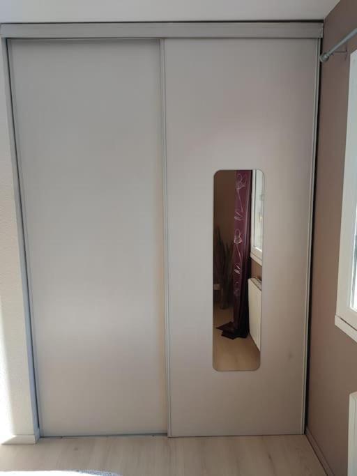 Charmant 2 Pieces A Aubenas 2Etoiles Apartment Bagian luar foto
