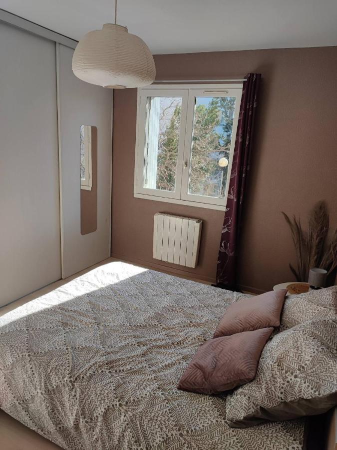 Charmant 2 Pieces A Aubenas 2Etoiles Apartment Bagian luar foto